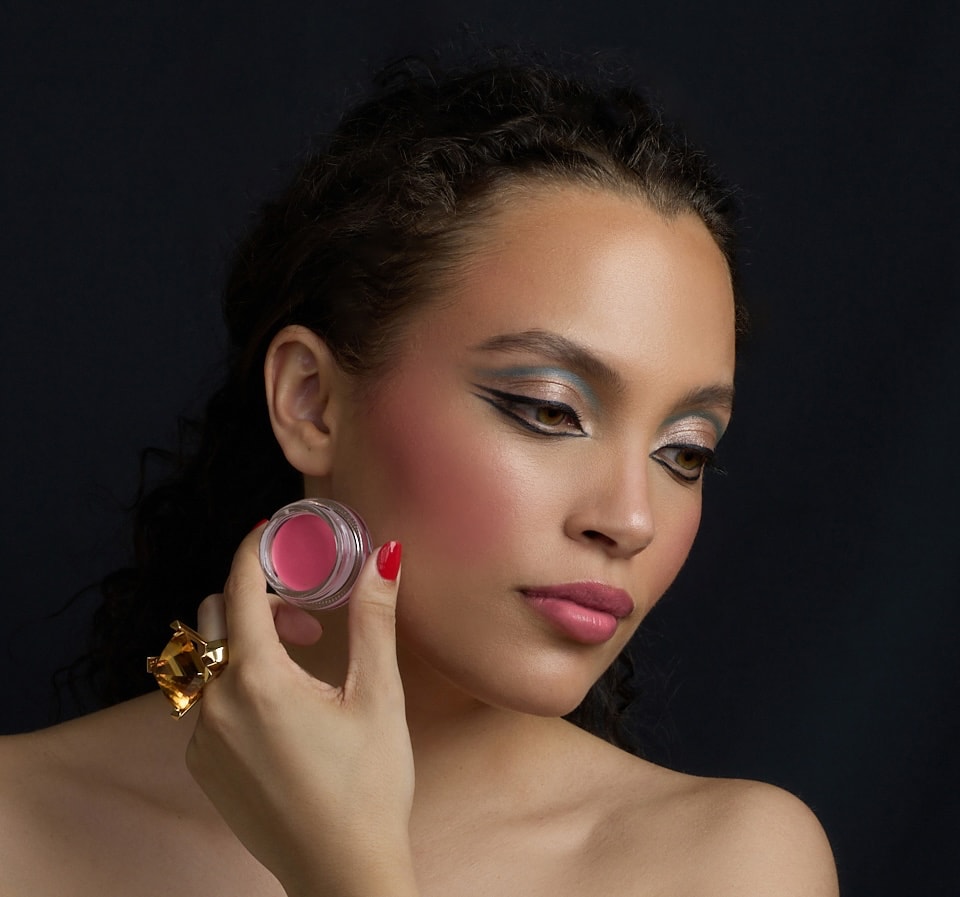 le-rouge-fran-ais-220-cl-patre-blush-cr-me-2 image 3