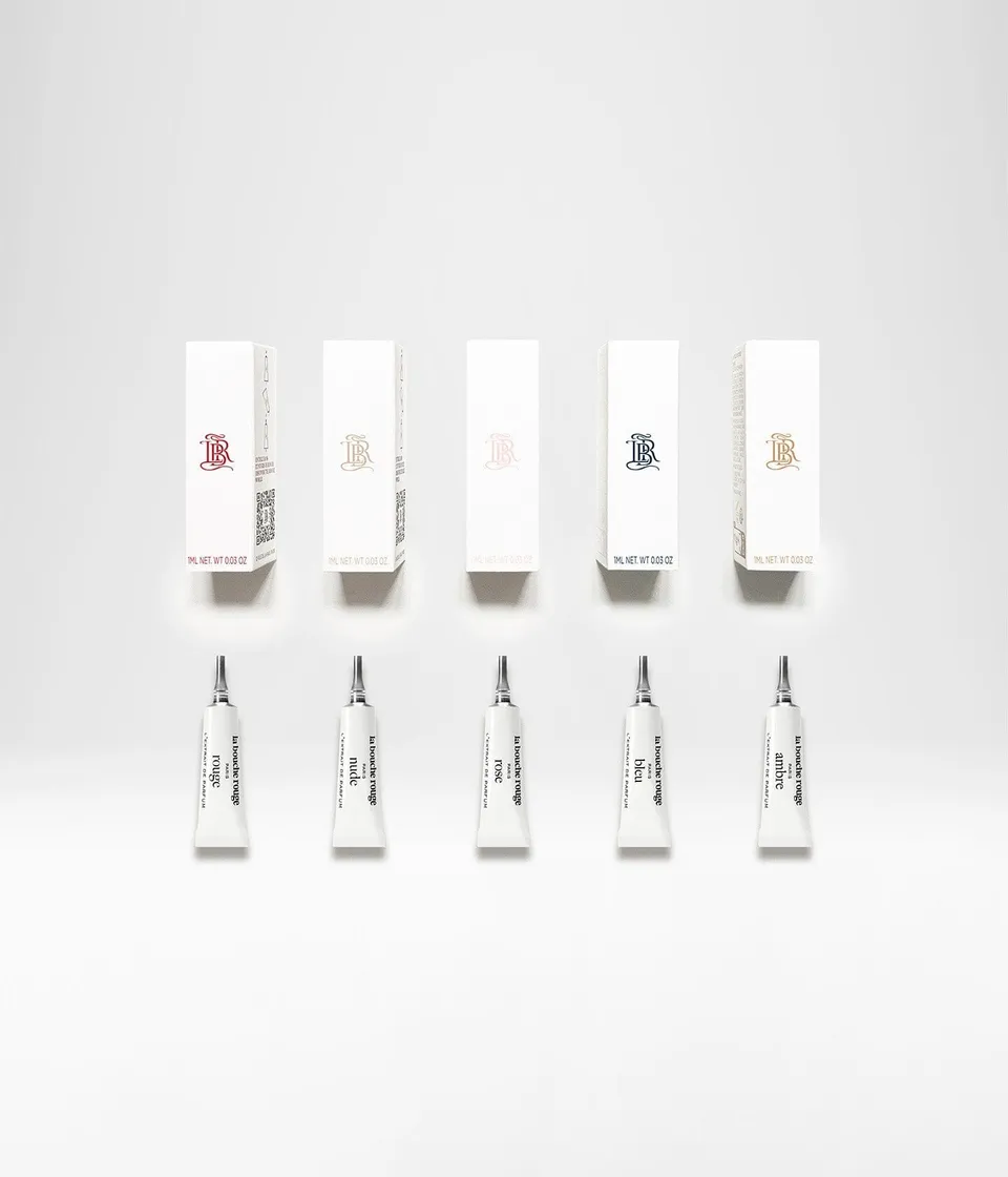 la-bouche-rouge-paris-le-coffret-d-couverte-manifeste-extraits-de-parfum-upcycl- image 1