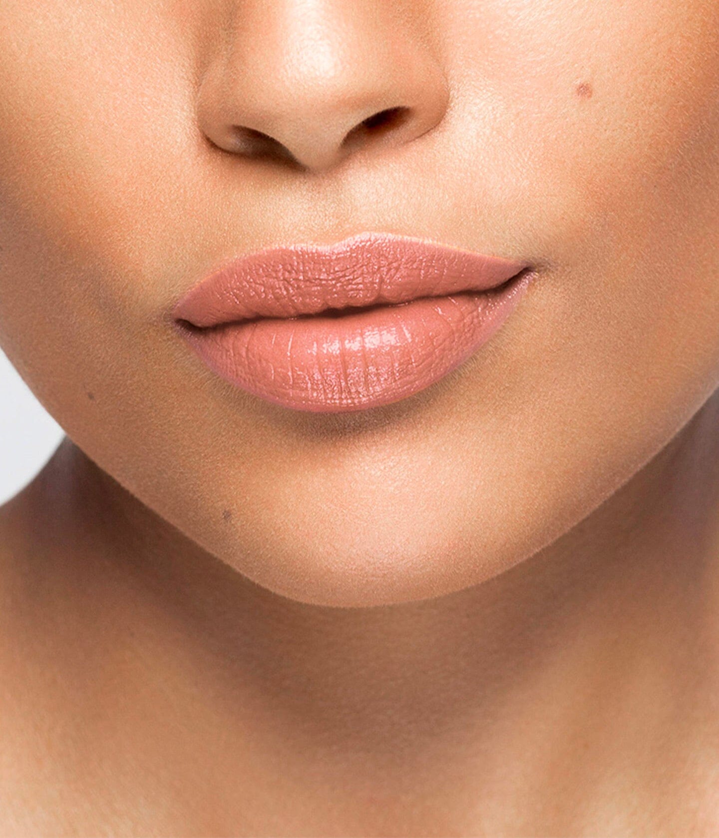 la-bouche-rouge-paris-le-nude-elsa-rouge-l-vres-satin-nude-ros-froid-rechargeabl image 5