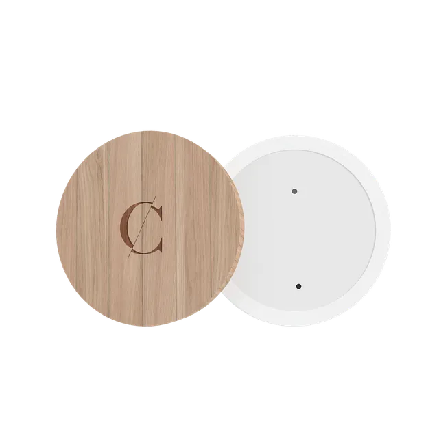 couleur-caramel-bo-tier-vide-poudre-min-rale-haute-d-finition-rechargeable image 1