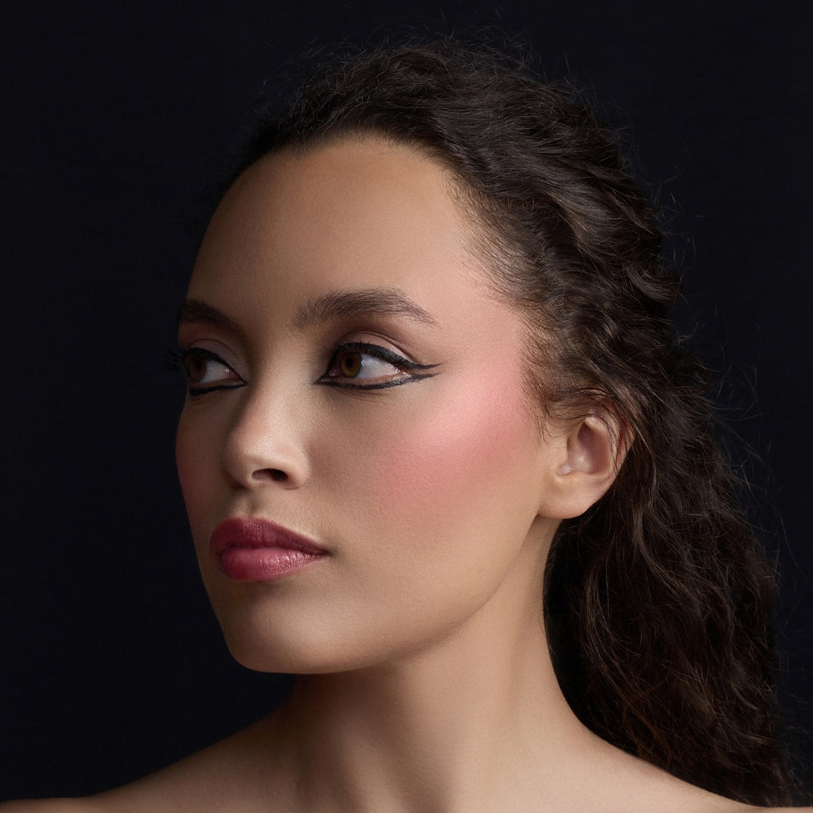 le-rouge-fran-ais-210-n-fertiti-blush-cr-me-floral-rose-lumineux image 4