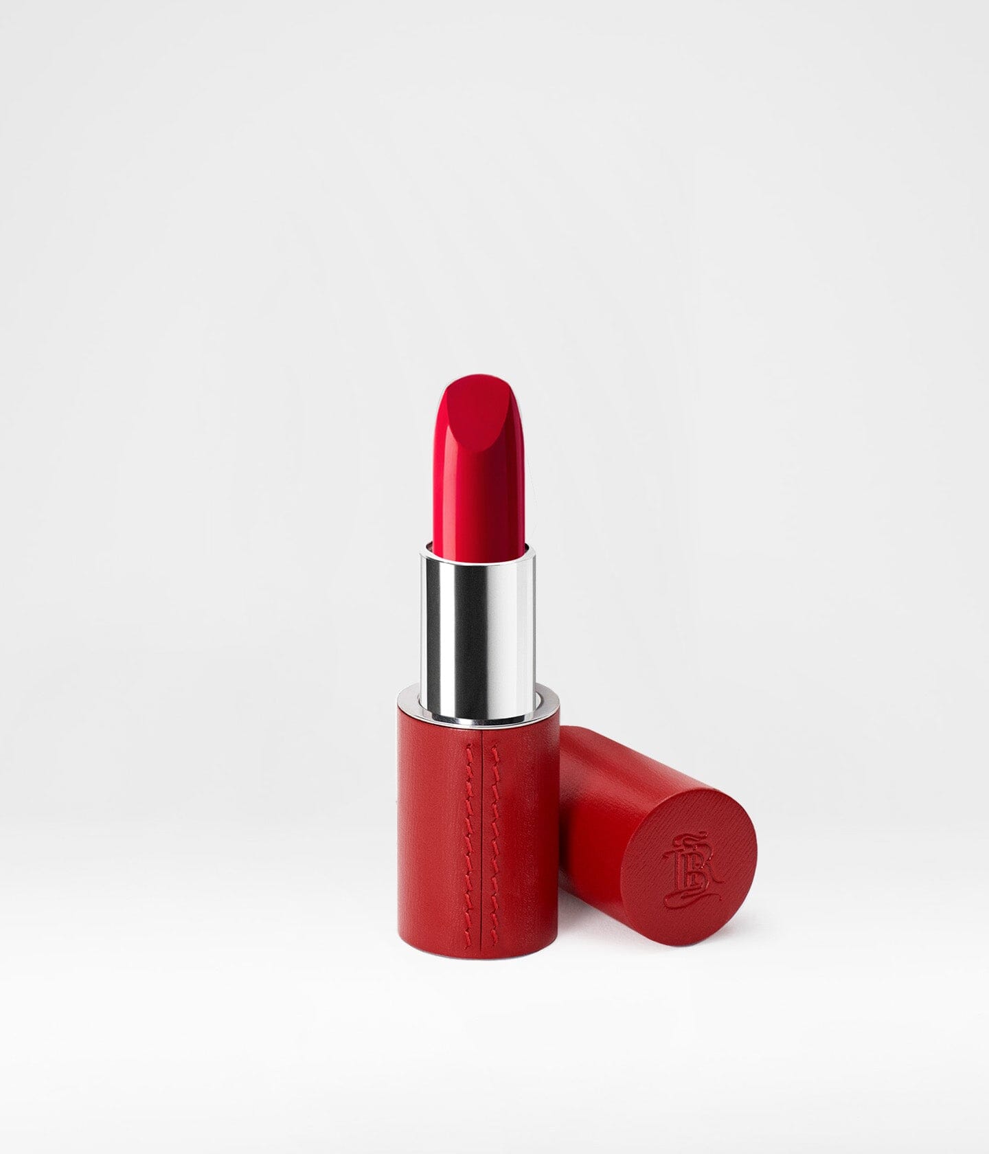 la-bouche-rouge-paris-la-collection-rouge-coffret-crin-cuir-rouge-21-satin-parfu image 7